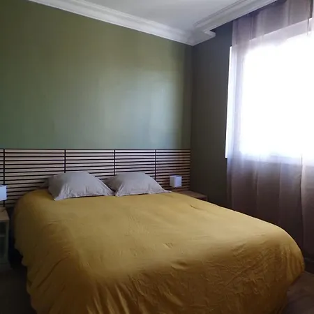 Duplex 6 People Near Tram Circuit Station Appartement