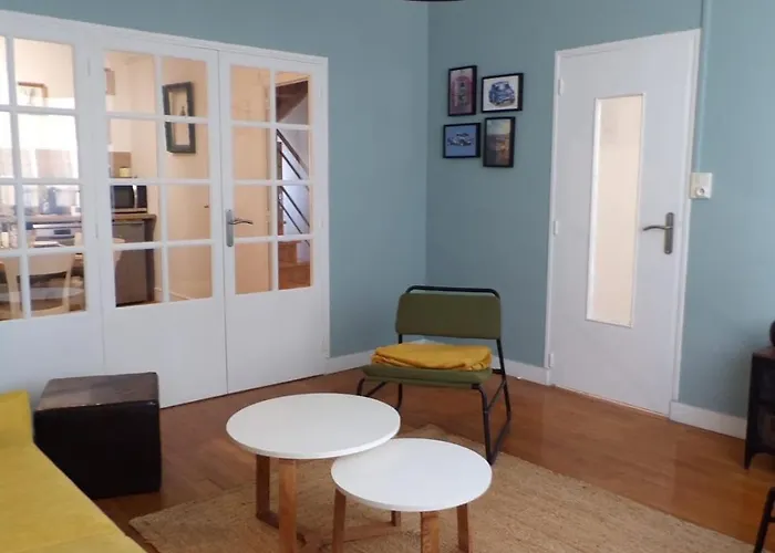 Duplex 6 People Near Tram Circuit Station Appartamento *